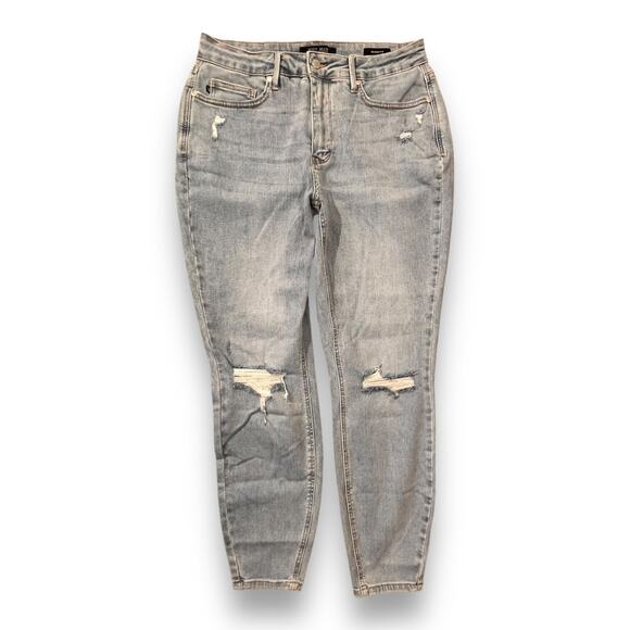 Judy Blue Jeans 14W Light Wash High Rise Distressed Skinny Denim - Picture 3 of 15